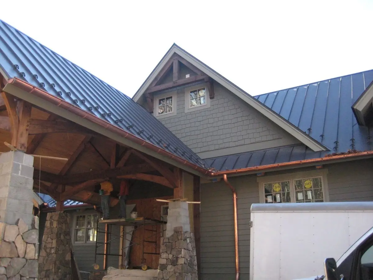 Craftsman Roofing team delivering quality roofing work in Woods Pond